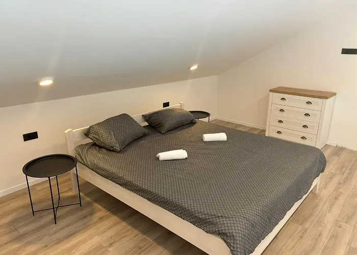Josipa Apartamento *